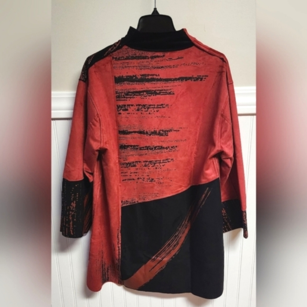 NWT Lemon Grass Women's Red Hand Printed Stand-Up Collar Jacket W/Button Detail - Picture 4 of 6